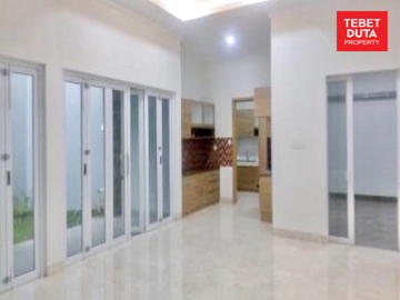 Dijual Rumah Cluster Cipinang Lokasi Strategis Nyaman Jalan 2 Mobil