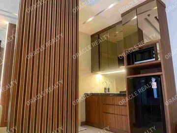 Sewa Apartemen Anderson Full Furnish Pakuwon Indah