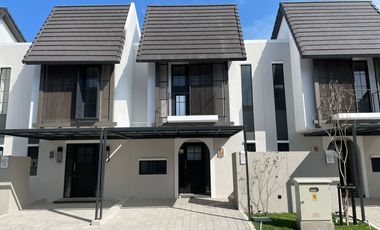 Rumah baru Gress di Amesta Living Rungkut dimensi 6x14 meter ada 3 kamar tidur, bangunan 2 lantai