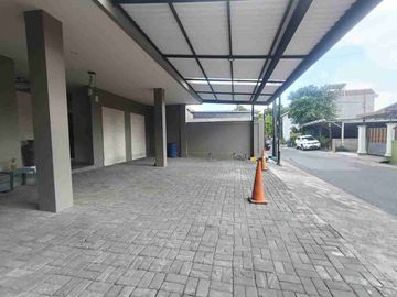 Home Stay dan Kos Eksklusive Mewah Dengan Kolam Renang dan Gym Dekat Exit Tol Solo