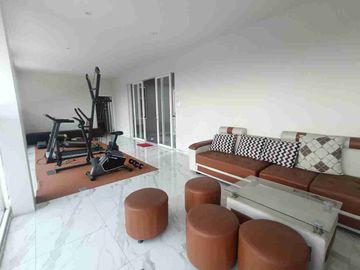 Home Stay dan Kos Eksklusive Mewah Dengan Kolam Renang dan Gym Dekat Exit Tol Solo