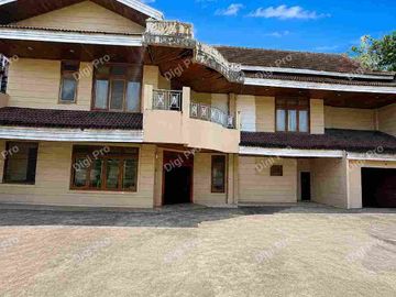 Jual Cepat Rumah Jumbo LT 1070m2 LB 1200m2 Tengah Kota Makassar
