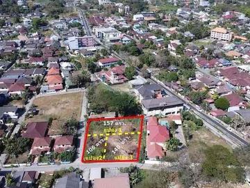 ✨ Property Details
Land plot with a total area of ​​403 square wa (approximately 196 square meters)