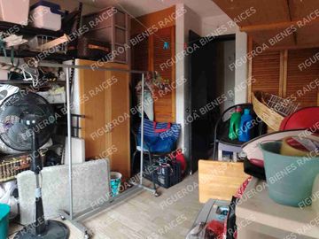 Hermoso y amplio departamento en Acapatzingo con bonita vista. C=203M2
