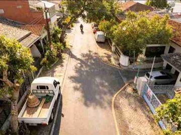 DIJUAL TEMPAT USAHA, TOKO, RUMAH DI JALAN RAYA DI BANYUMANIK SEMARANG