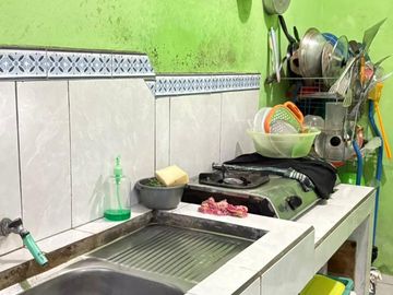 Dijual kost aktif putri Lokasi di  Palur Dekat Fasilitas Umum