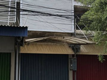 Ruko di lokasi strategis!!! 🔥🔥Raya Manyar (dekat kebun bibit)