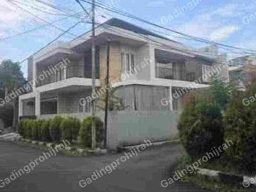 Dijual Rumah Bagus Hook SHM di Turangga