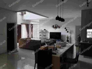 Dijual Rumah Bagus Hook SHM di Turangga