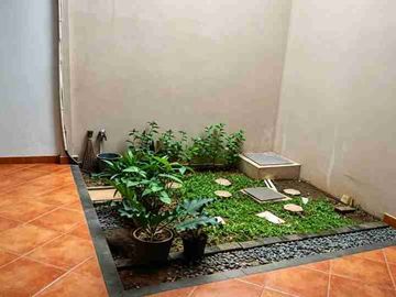 Rumah Siap Huni Cinere Estate Depok 2 Lantai LT 130 LB 160 SHM