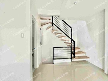 Quezon City Townhouse near Sm Fairview