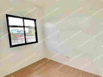Quezon City Townhouse near Sm Fairview