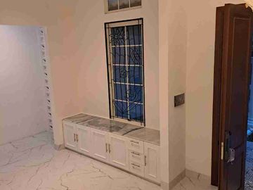dinjual cepat rumah di Sentul city siap huni