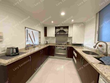 HERMOSO DEPARTAMENRO EN RENTA AMUEBLADO CON TERRAZA PRIVADA Y GYM