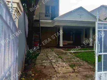 Disewakan Rumah Bagus Luas Di Rawamangun
