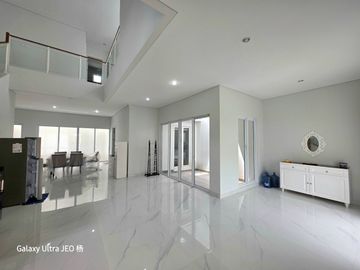 JUAL RUMAH SIAP HUNI FURNISHED, LEBAR 12, GRAND PASADENA RESIDENCE GADING SERPONG