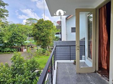 Double Side Ruko di lokasi premium BSD siap huni dan semi furnish