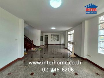 Two-story detached house, 69.6 sq.wah, Maneerin Ratana Thibet Village, near Big C Tha Iit, near Lotus North Ratchaphruek, Soi Tha Iit-Saimai, Ratana T