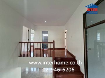 Two-story detached house, 69.6 sq.wah, Maneerin Ratana Thibet Village, near Big C Tha Iit, near Lotus North Ratchaphruek, Soi Tha Iit-Saimai, Ratana T