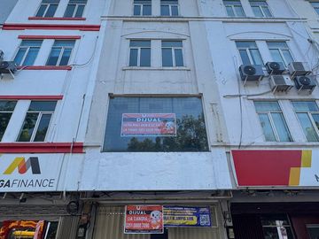 Jual cepat Ruko area MERR harga BU, hdp jalan raya sebrang BCA dan Hartono, dekat ITS dan UNAIR, Mall Galaxy, Juanda dan Asrama Haji Sby