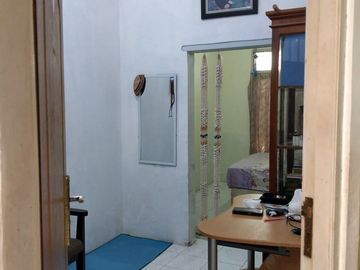 DIJUAL Rumah Petemon SBY Barat - Bangunan 1 Lantai, Bonus Sumur