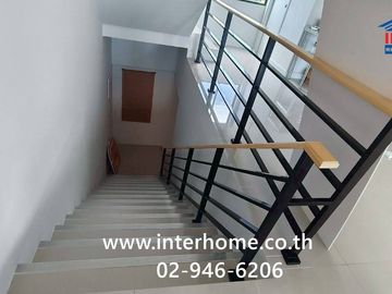 Three-story commercial building, 28 sq.wa., Siri Avenue Bangna 3 Village, near Sermsuk Bang Bo Market, Rattanarat Road, Bangna-Trat Road, Bang Bo, Sam
