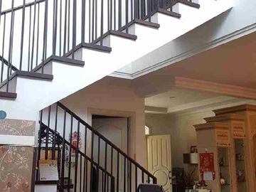 DIJUAL RUMAH WISATA BUKIT MAS SIAP HUNI SEMI FURNISH