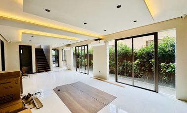 5 Bedrooms Brand New Semi Furnihsed House & Lot for Sale in BF Homes Parañaque City