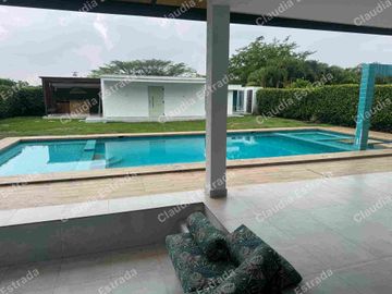 CASA PARA LA VENTA PANCE