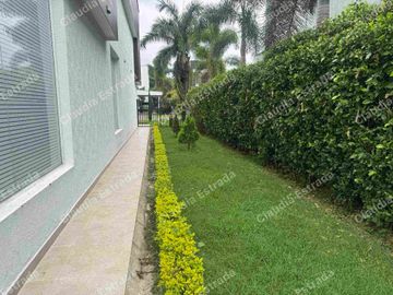 CASA PARA LA VENTA PANCE