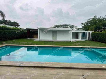 CASA PARA LA VENTA PANCE
