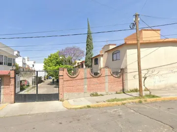 Se vende casa en Colonia San Buenaventura