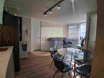 Arriendo departamento amoblado seminuevo 2 dormitorios, 2 baños.