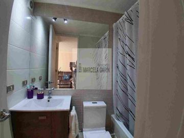 Arriendo departamento amoblado seminuevo 2 dormitorios, 2 baños.