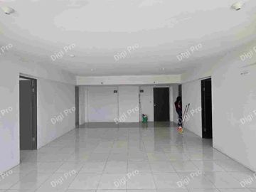 Royal Apartemen Type 90m2 3KT 2KM