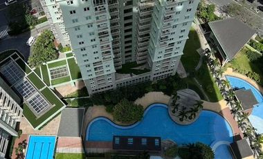 3 BEDROOM WITH PARKING CORNER UNIT IN TWO SERENDRA, BGC, Taguig, Near High Street, SM, Market Market