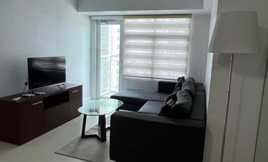 3 BEDROOM WITH PARKING CORNER UNIT IN TWO SERENDRA, BGC, Taguig, Near High Street, SM, Market Market