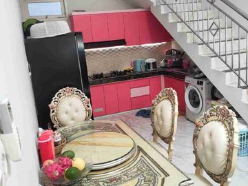 Rumah Lux 2 Lt di Jl Wismasari Selatan, dekat Pasar Ngaliyan, Semarang