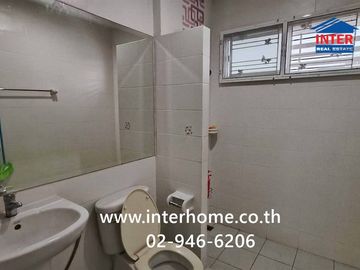 Two-story detached house, 44.8 sq.wah, The Cluster Ville 4 village, Ratchaphruek Road, Bang Kruai-Chong Thanon Road, Bang Kruai, Nonthaburi.