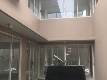 Rumah Graha Natura – Lingkungan Hijau & Eksklusif Hunian Premium Surabaya Barat