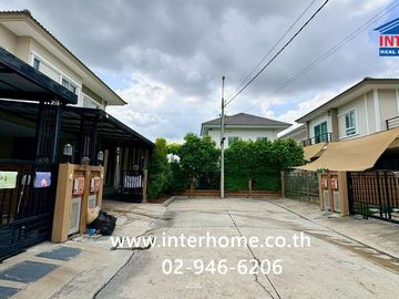 Two-story detached house, 45.4 sq.wah, Passorn Pride Pinklao Wongwaen Village, Soi Wat Som Kliang, Kanchanaphisek Road, Borommaratchachonnani Road, Ba