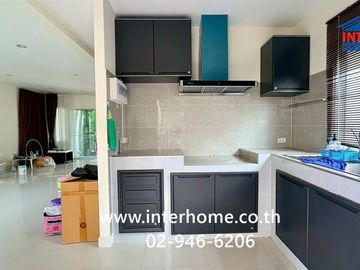 Two-story detached house, 45.4 sq.wah, Passorn Pride Pinklao Wongwaen Village, Soi Wat Som Kliang, Kanchanaphisek Road, Borommaratchachonnani Road, Ba