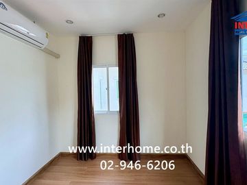 Two-story detached house, 45.4 sq.wah, Passorn Pride Pinklao Wongwaen Village, Soi Wat Som Kliang, Kanchanaphisek Road, Borommaratchachonnani Road, Ba