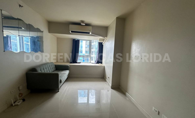 APARTMENT FOR RENT: 2 Bedroom 54sqm Semi-Furnished Condo in Pasay near SM MOA