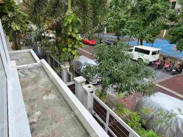 Renovated House and lot Magallanes Village for sale