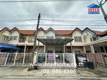 Two-story townhome, 26.1 sq.wa., Pornthaweewat 3 Village, Khlong Luang Road, Rangsit-Nakhon Nayok Road, Khlong Luang, Pathum Thani.