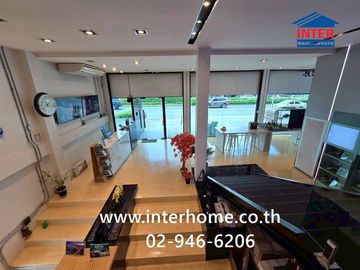 4.5-story commercial building, 43 sq.wa. (approx. 192 sq.m.), near Sahakorn Serithai Village, opposite Toyota Bus Serithai Branch, Serithai Road, Buen
