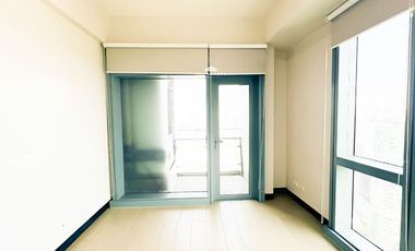 Condo for Rent in BGC Fort Bonifacio Taguig City at 8 Forbestown Road | 3 Bedroom 3BR