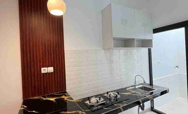 Dijual rumah di Alamanda Regency karang satria bekasi