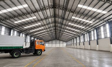 DIJUAL/DISEWAKAN GUDANG SIAP PAKAI, NO BANJIR, ZONA INDUSTRI,LOKASI GREGES JAYA, SELANGKAH KE EXIT TOL TANDES